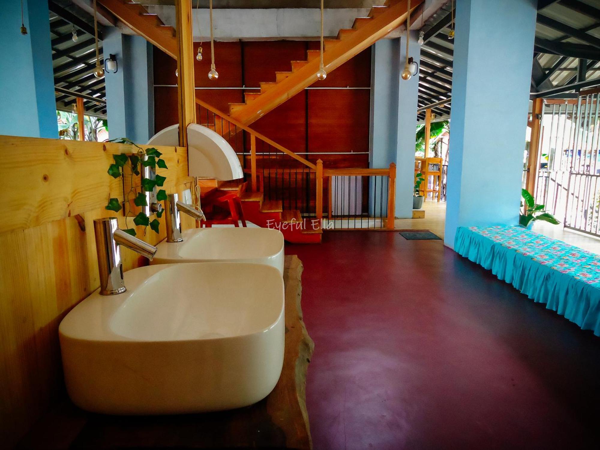 Eyeful Ella Hotel Exterior photo